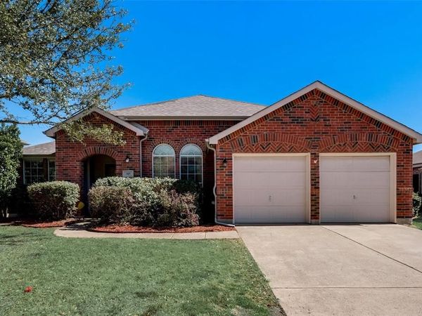315 Red Oak Court, Forney, TX 75126