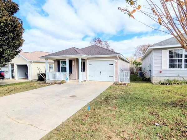 3079 Flintlock Dr, Pensacola, FL 32526