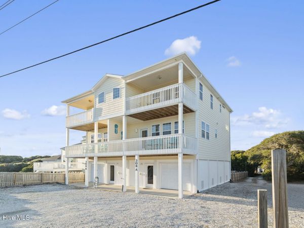 308 N Anderson Boulevard, Topsail Beach, NC 28445