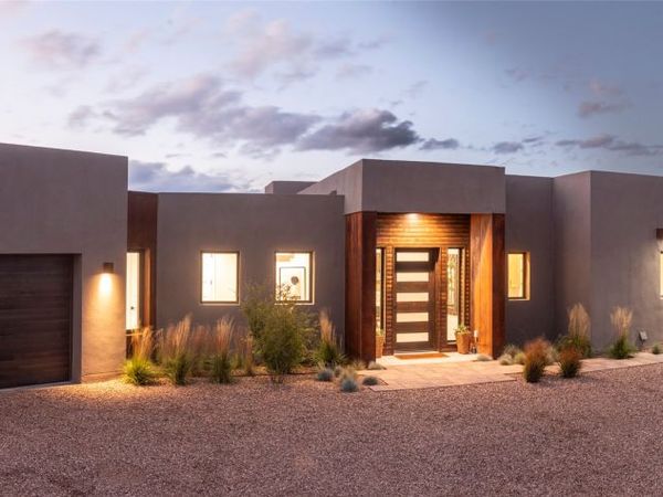 62 Calle Mi Gusto, Santa Fe, NM 87506