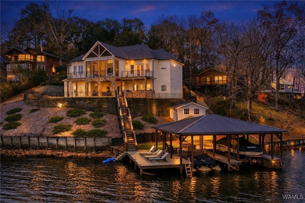 15022 Watercrest Dr, Northport, AL 35475 Main Photo