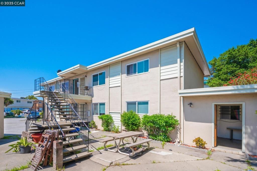 2544 Denning Ct, Castro Valley, CA 94546 Main Photo