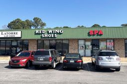 8510 Rivers Avenue photo 4