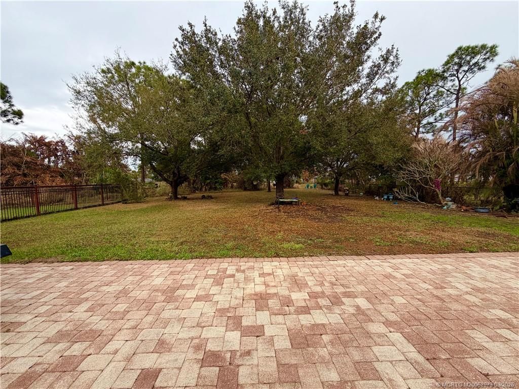 2573 SW Calender Street, Port Saint Lucie, FL 34953 Photo