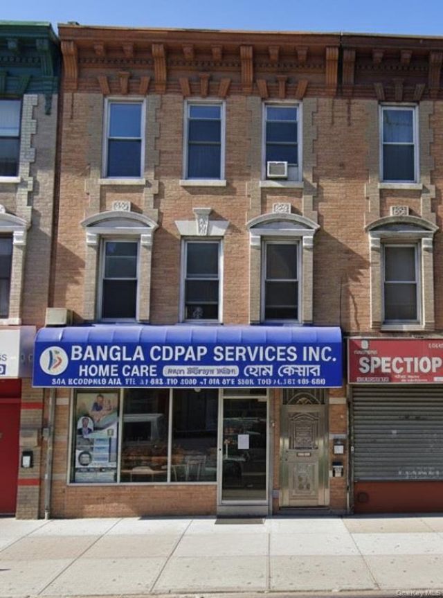 544 Mcdonald Avenue, Brooklyn, NY 11218 Main Photo