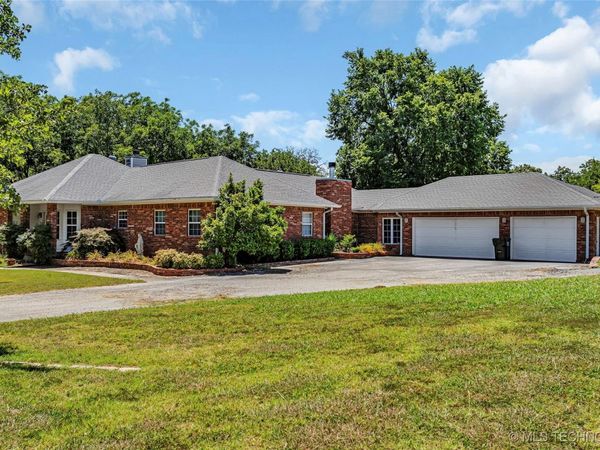 7023 Myall Road, Lone Grove, OK 73443