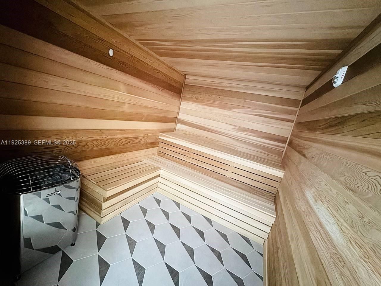 11 NE 6th, Unit 2813, Miami, FL 33132 Photo