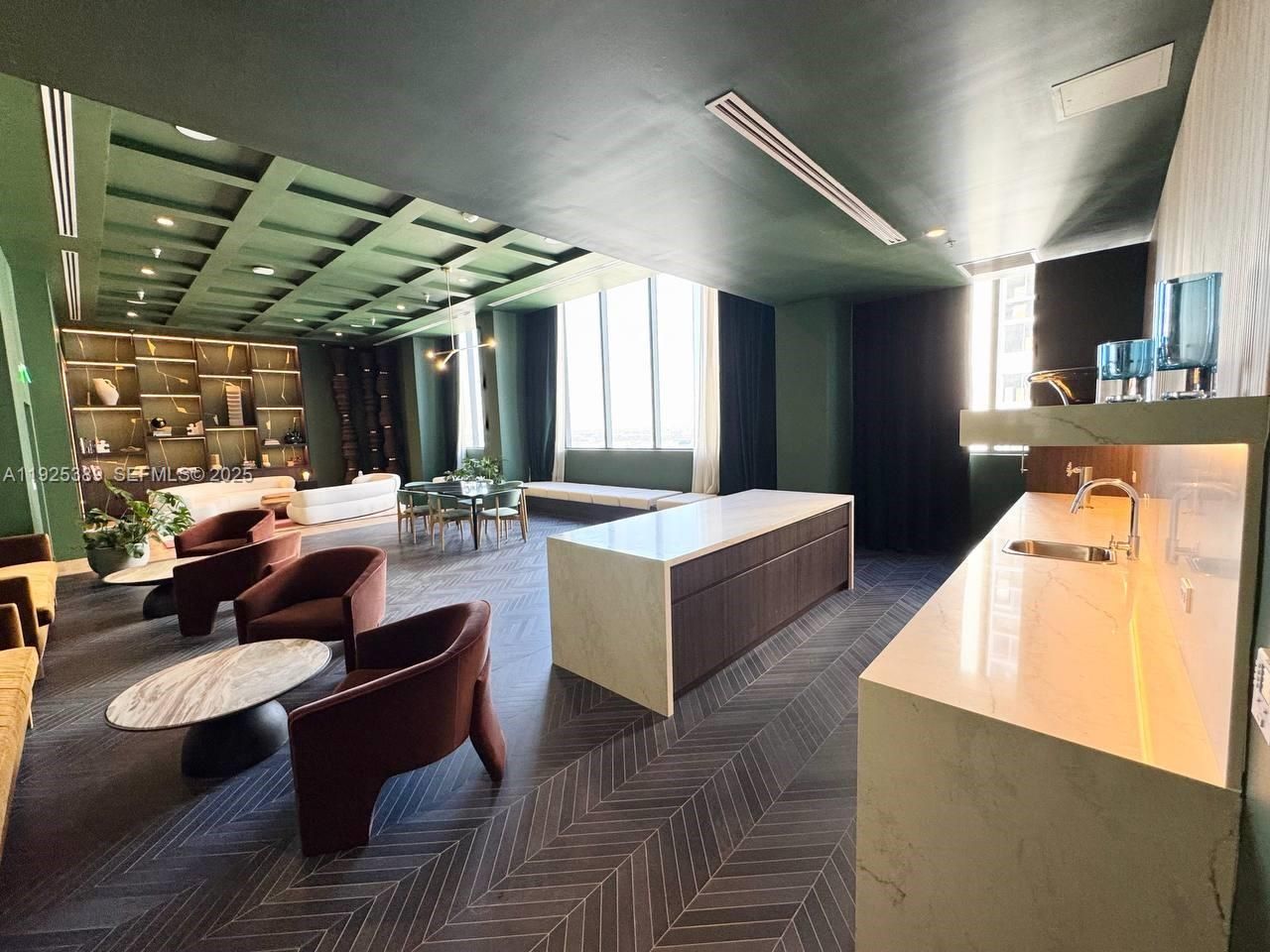 11 NE 6th, Unit 2813, Miami, FL 33132 Photo