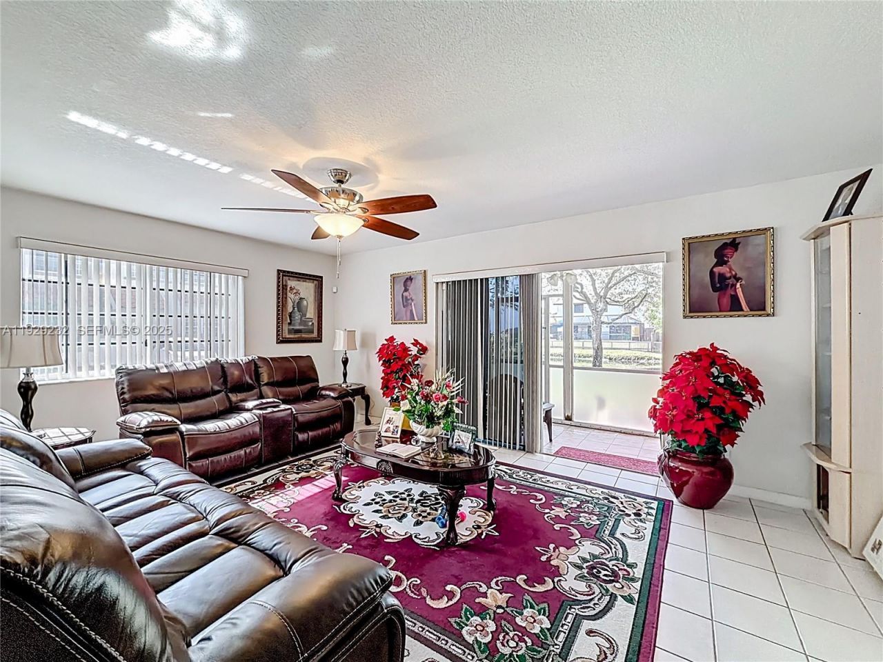 9521 NW 42nd St, Sunrise, FL 33351 Photo