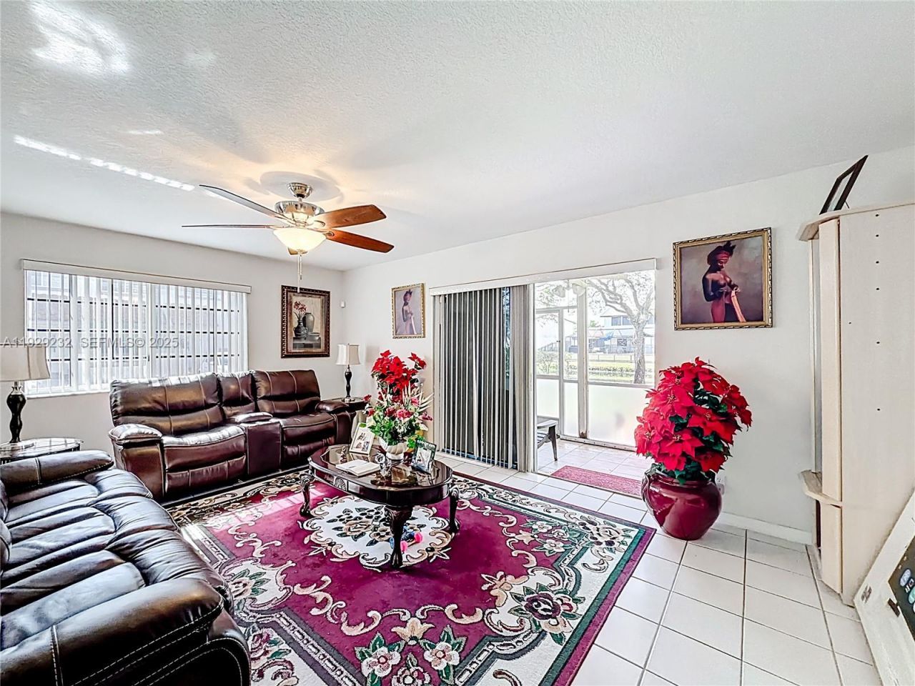 9521 NW 42nd St, Sunrise, FL 33351 Photo