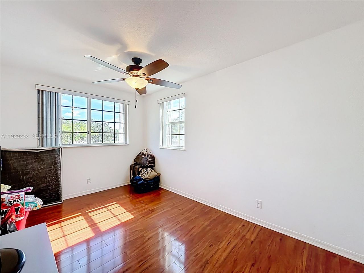 9521 NW 42nd St, Sunrise, FL 33351 Photo