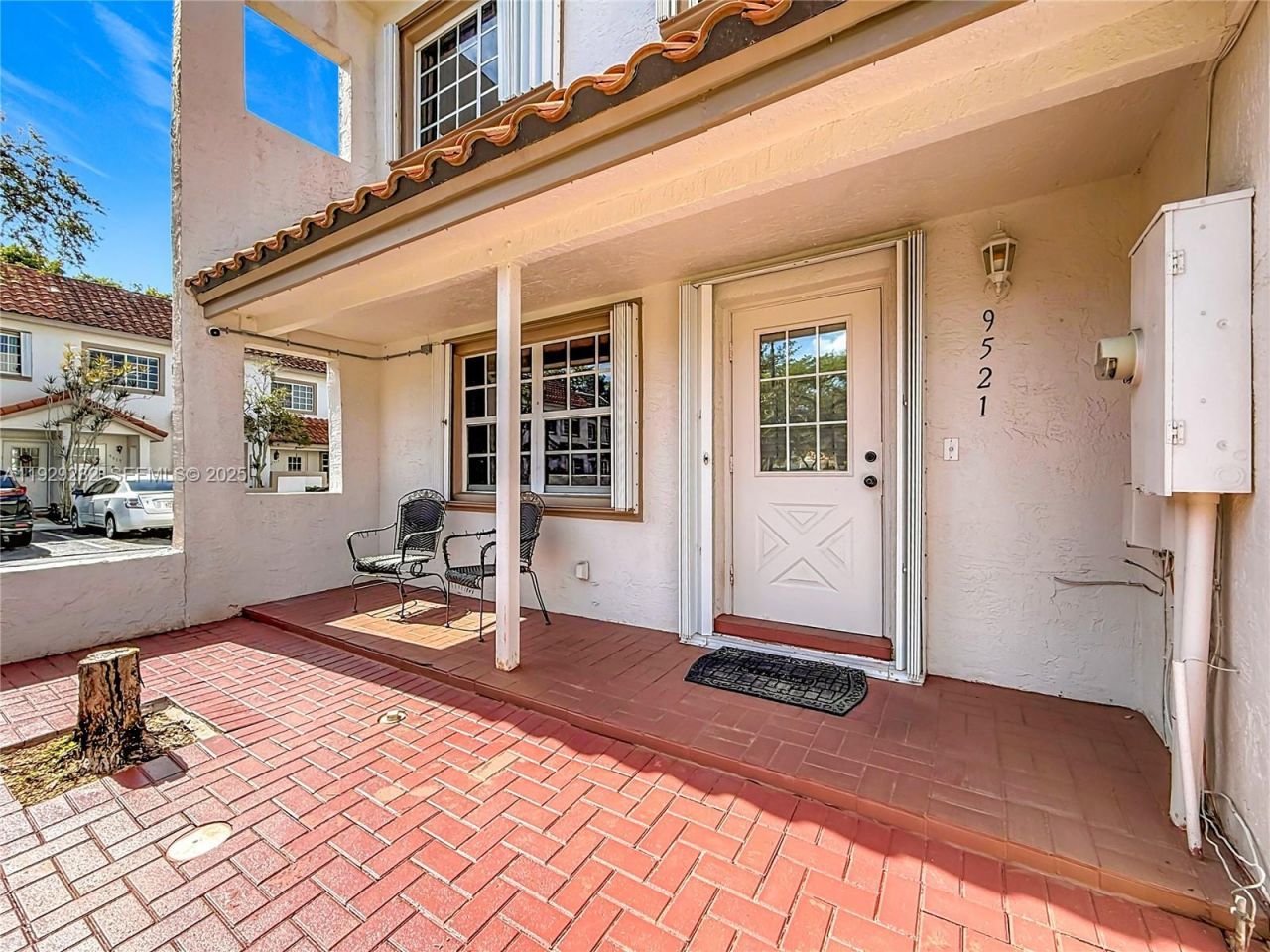 9521 NW 42nd St, Sunrise, FL 33351 Photo