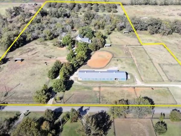 11217 Foutch Road , Pilot Point, TX 76258