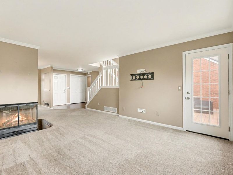 5485 Windridge Court, Unit 58, Columbia Twp, OH 45243 Photo 10