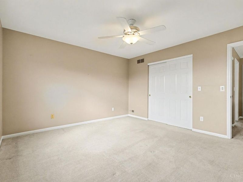 5485 Windridge Court, Unit 58, Columbia Twp, OH 45243 Photo 26