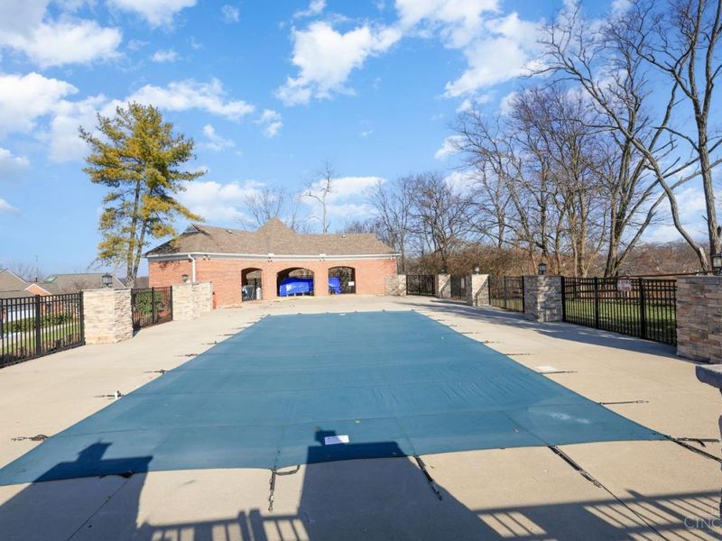 5485 Windridge Court, Unit 58, Columbia Twp, OH 45243 Photo 38