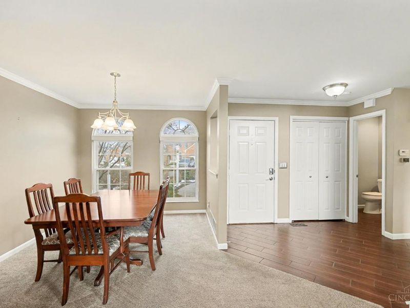 5485 Windridge Court, Unit 58, Columbia Twp, OH 45243 Photo 4