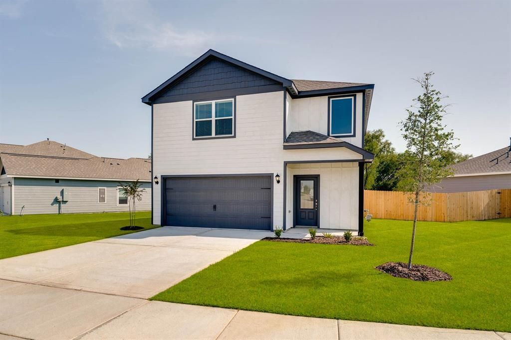 8408 Fort Benton Drive, Ponder, TX 76259 Main Photo