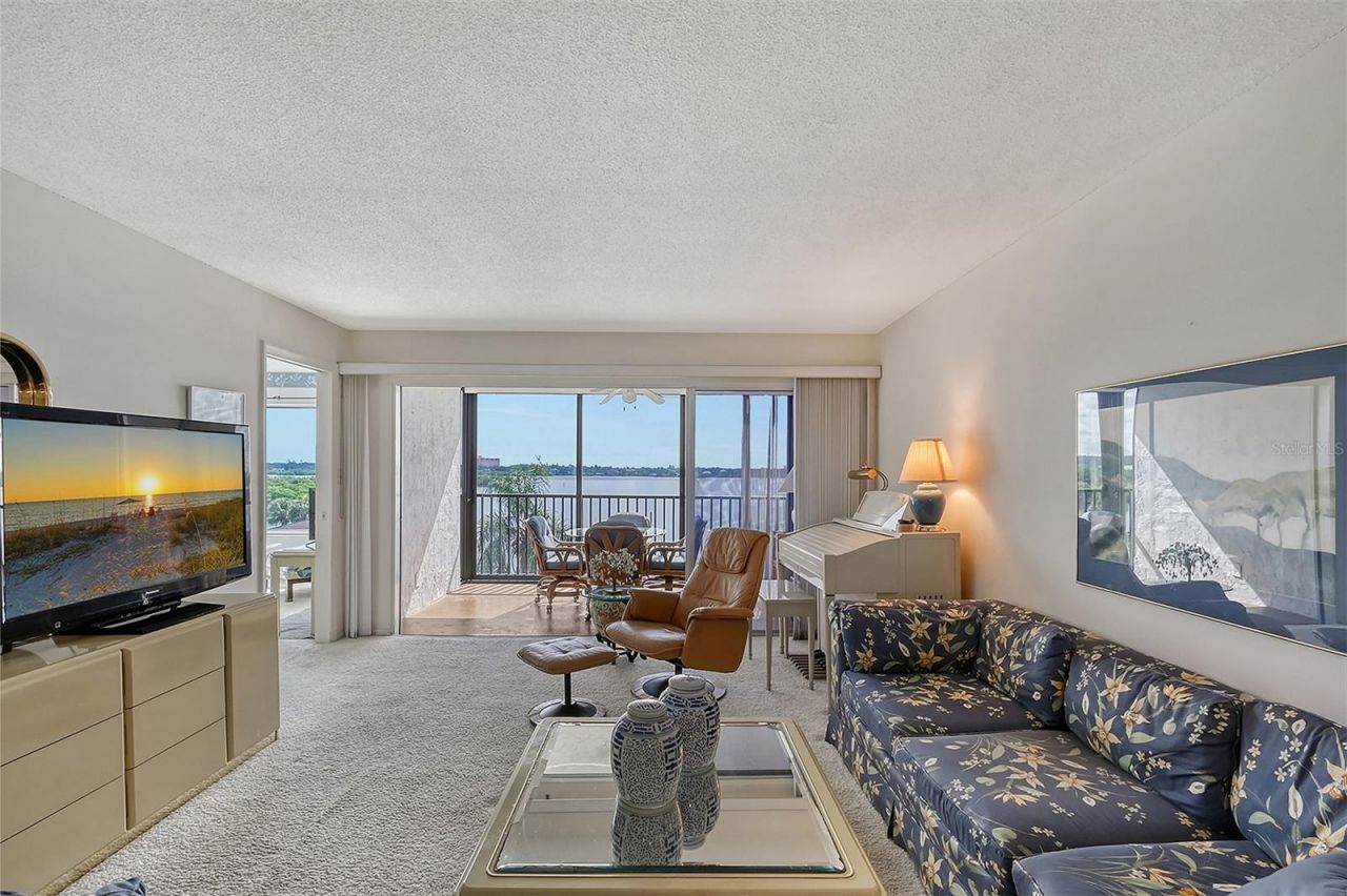 8911 Midnight Pass Road, Unit 410, Sarasota, FL 34242 Photo