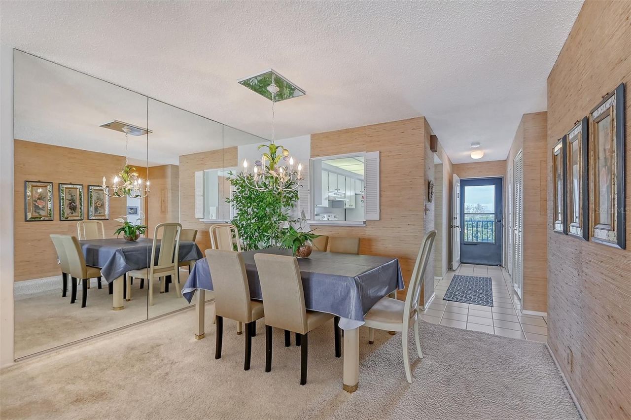 8911 Midnight Pass Road, Unit 410, Sarasota, FL 34242 Photo