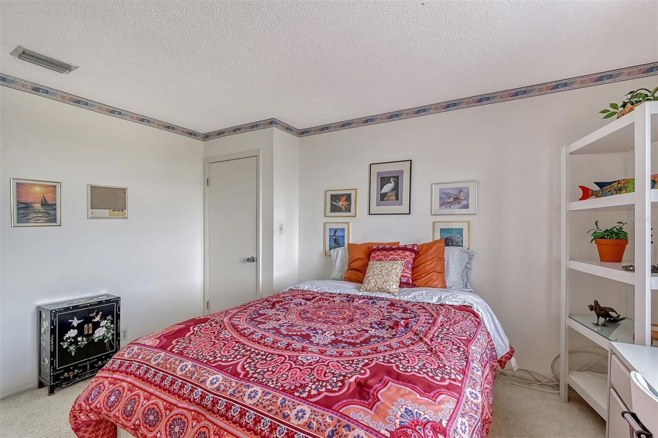 8911 Midnight Pass Road, Unit 410, Sarasota, FL 34242 Photo