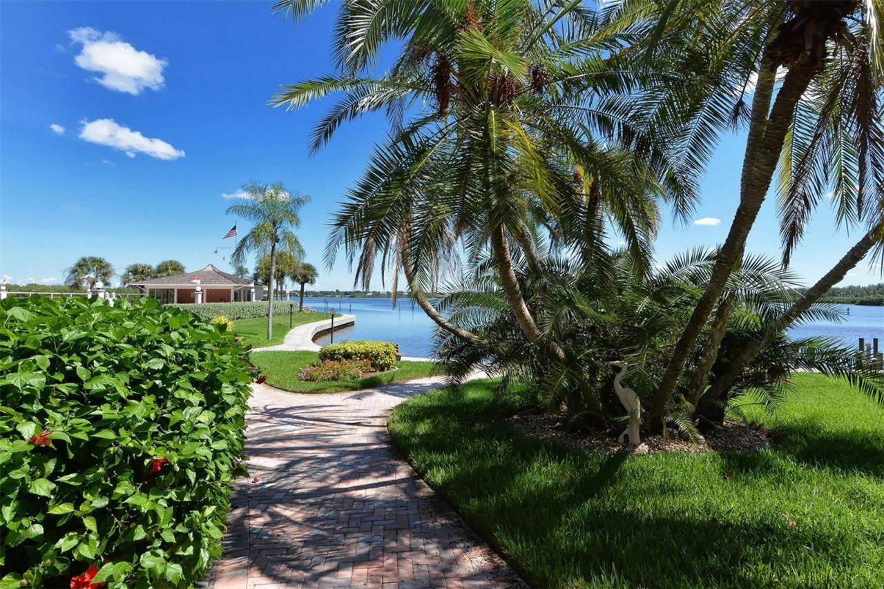 8911 Midnight Pass Road, Unit 410, Sarasota, FL 34242 Photo