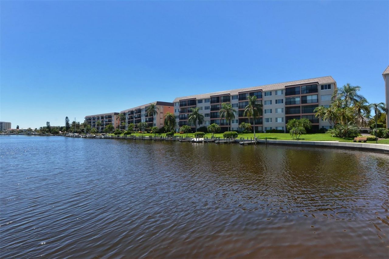 8911 Midnight Pass Road, Unit 410, Sarasota, FL 34242 Photo
