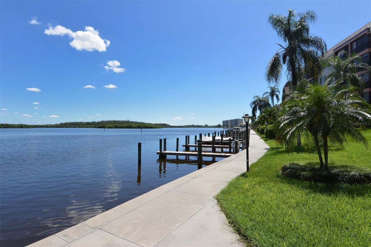 8911 Midnight Pass Road, Unit 410, Sarasota, FL 34242 Photo