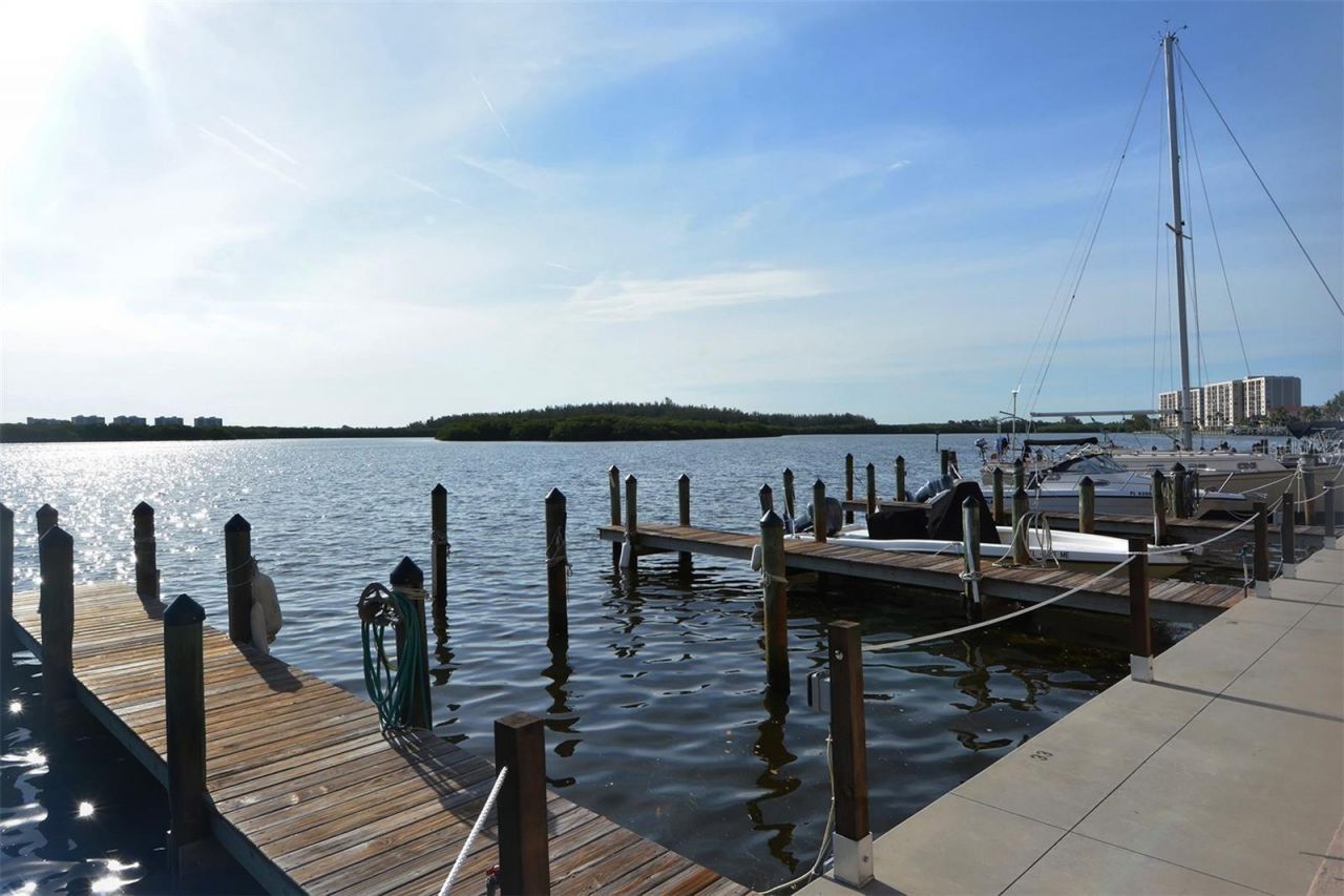 8911 Midnight Pass Road, Unit 410, Sarasota, FL 34242 Photo