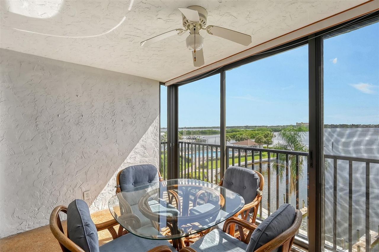 8911 Midnight Pass Road, Unit 410, Sarasota, FL 34242 Photo