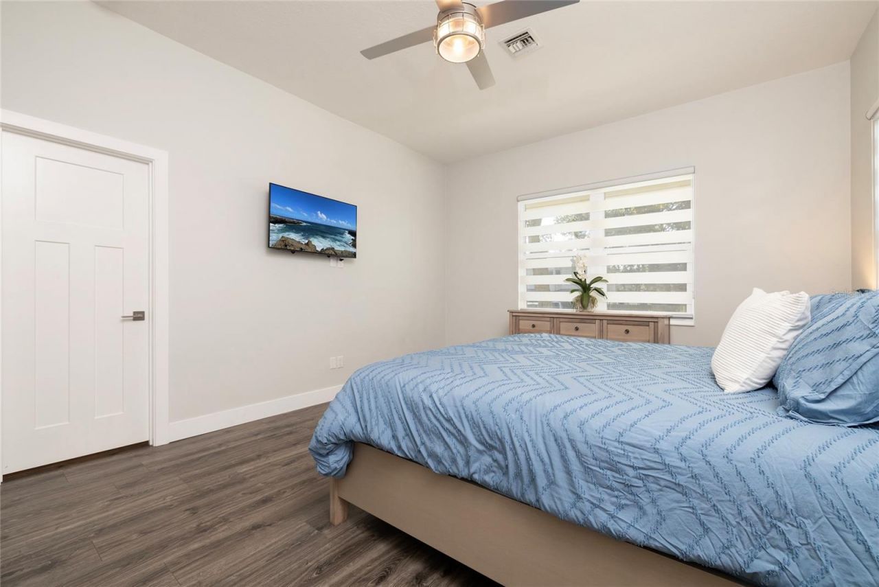 416 Indiana Avenue, Crystal Beach, FL 34681 Photo