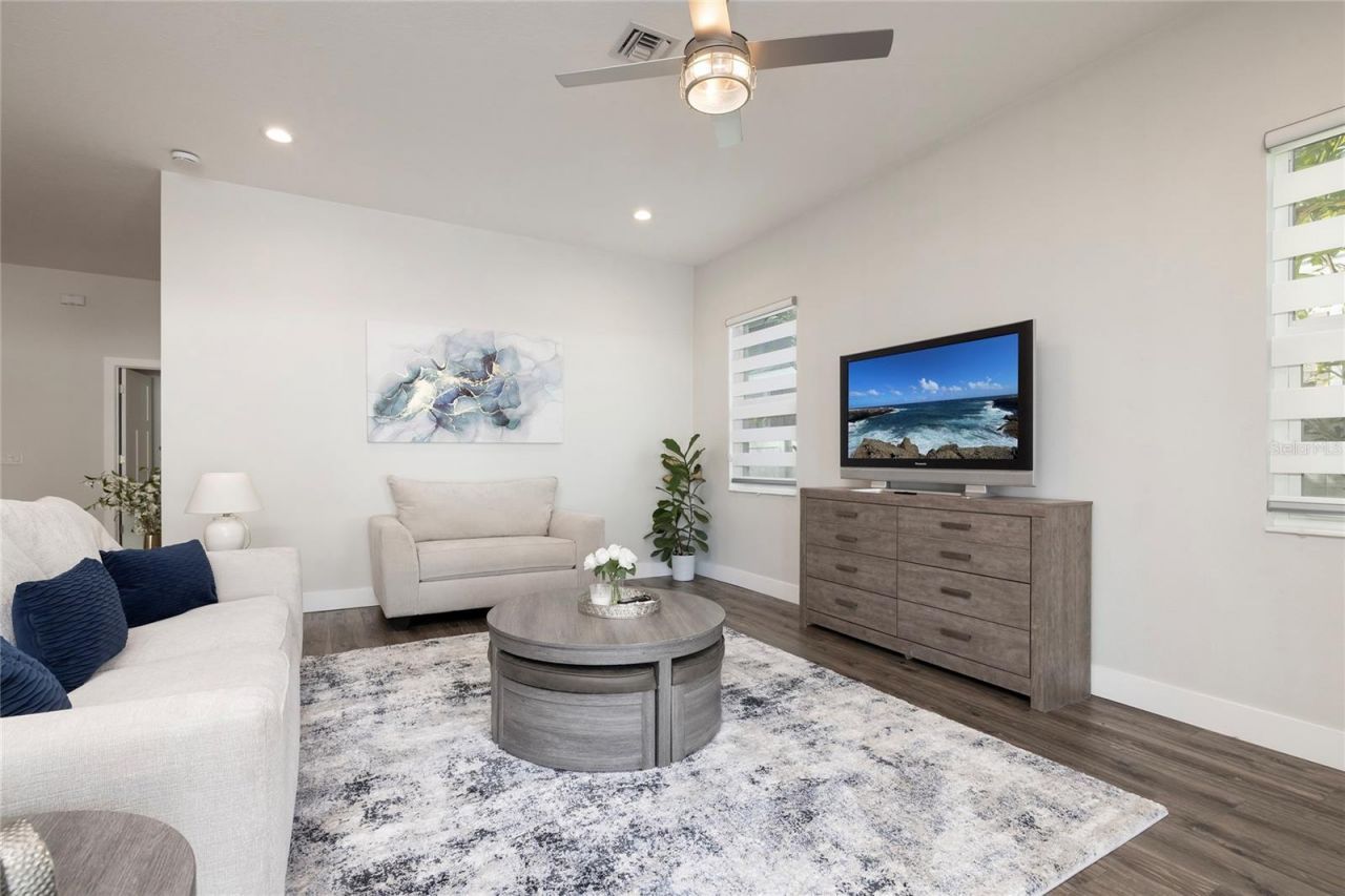 416 Indiana Avenue, Crystal Beach, FL 34681 Photo