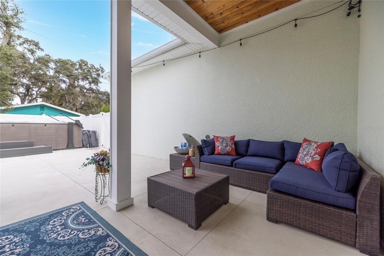 416 Indiana Avenue, Crystal Beach, FL 34681 Photo