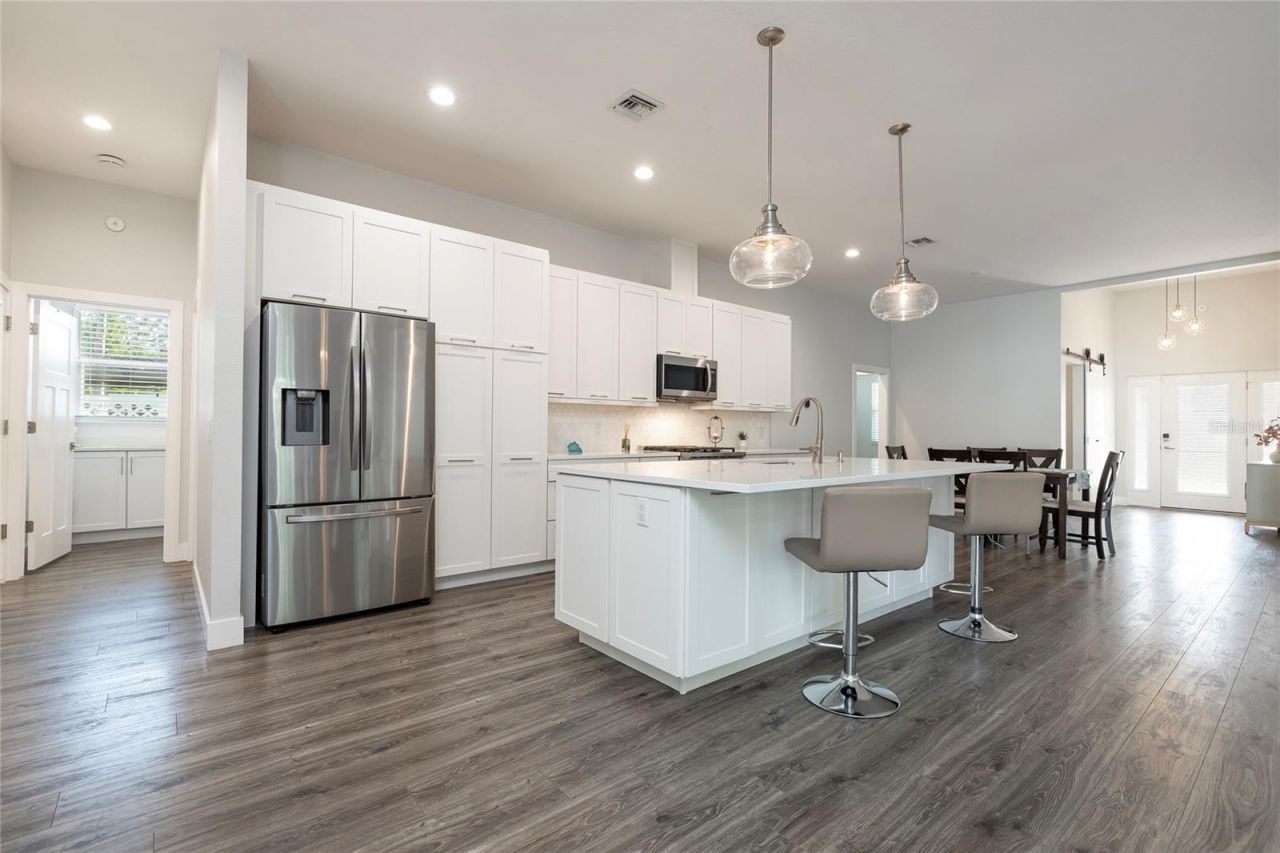 416 Indiana Avenue, Crystal Beach, FL 34681 Photo