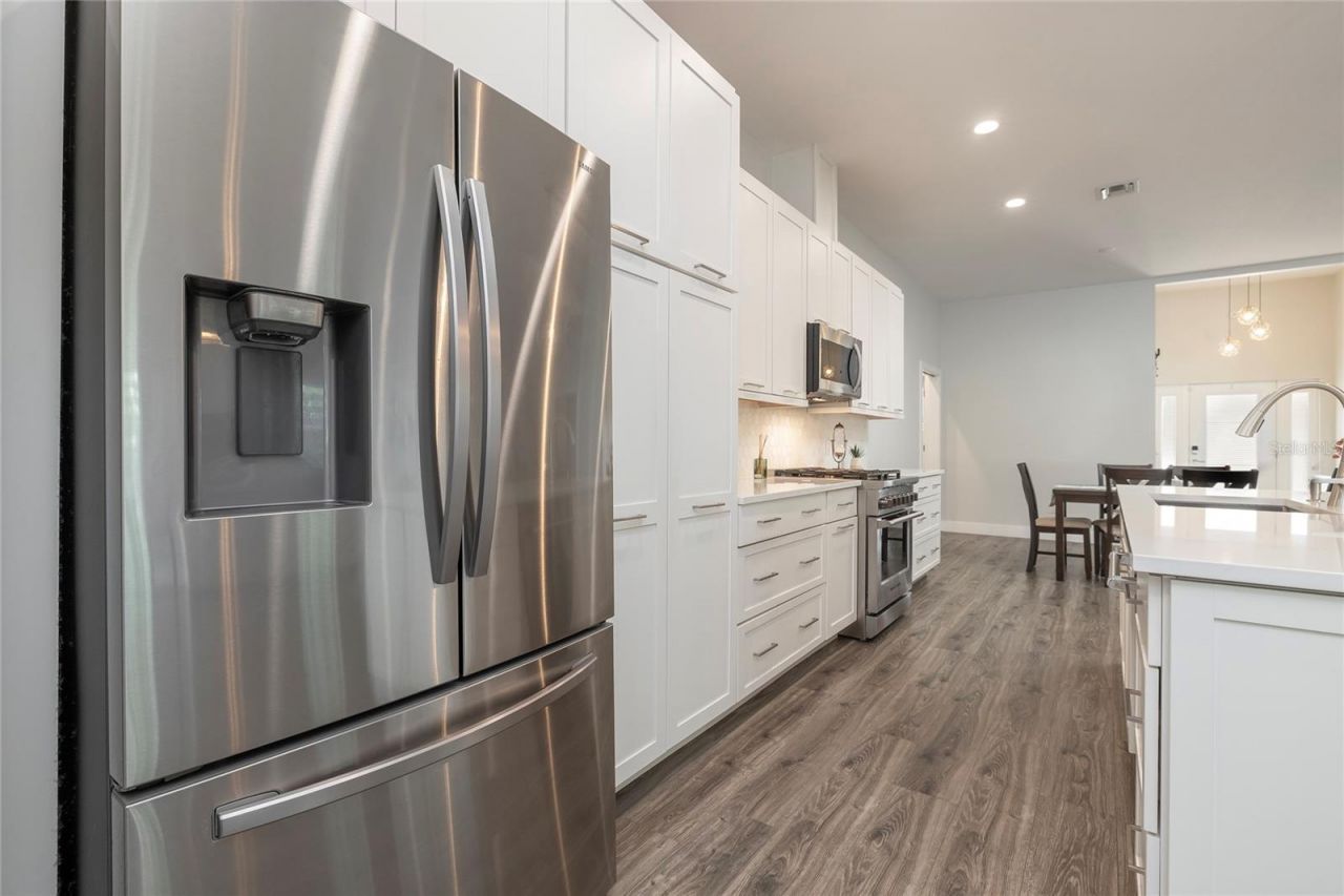 416 Indiana Avenue, Crystal Beach, FL 34681 Photo