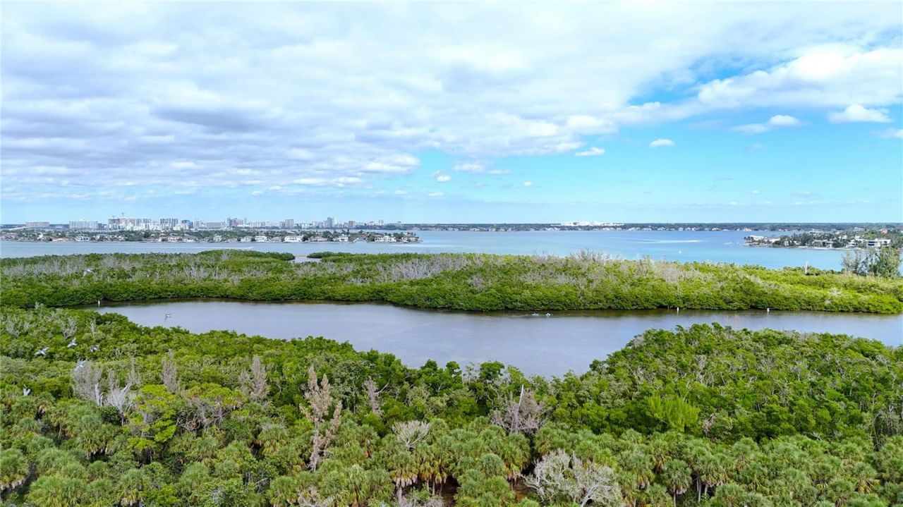 1750 Benjamin Franklin Drive, Unit 9G, Sarasota, FL 34236 Photo