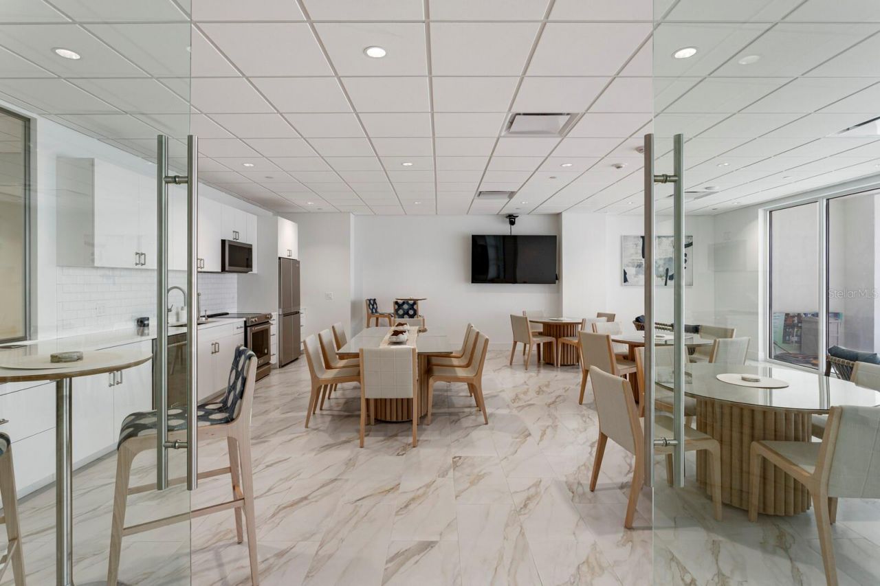 1750 Benjamin Franklin Drive, Unit 9G, Sarasota, FL 34236 Photo