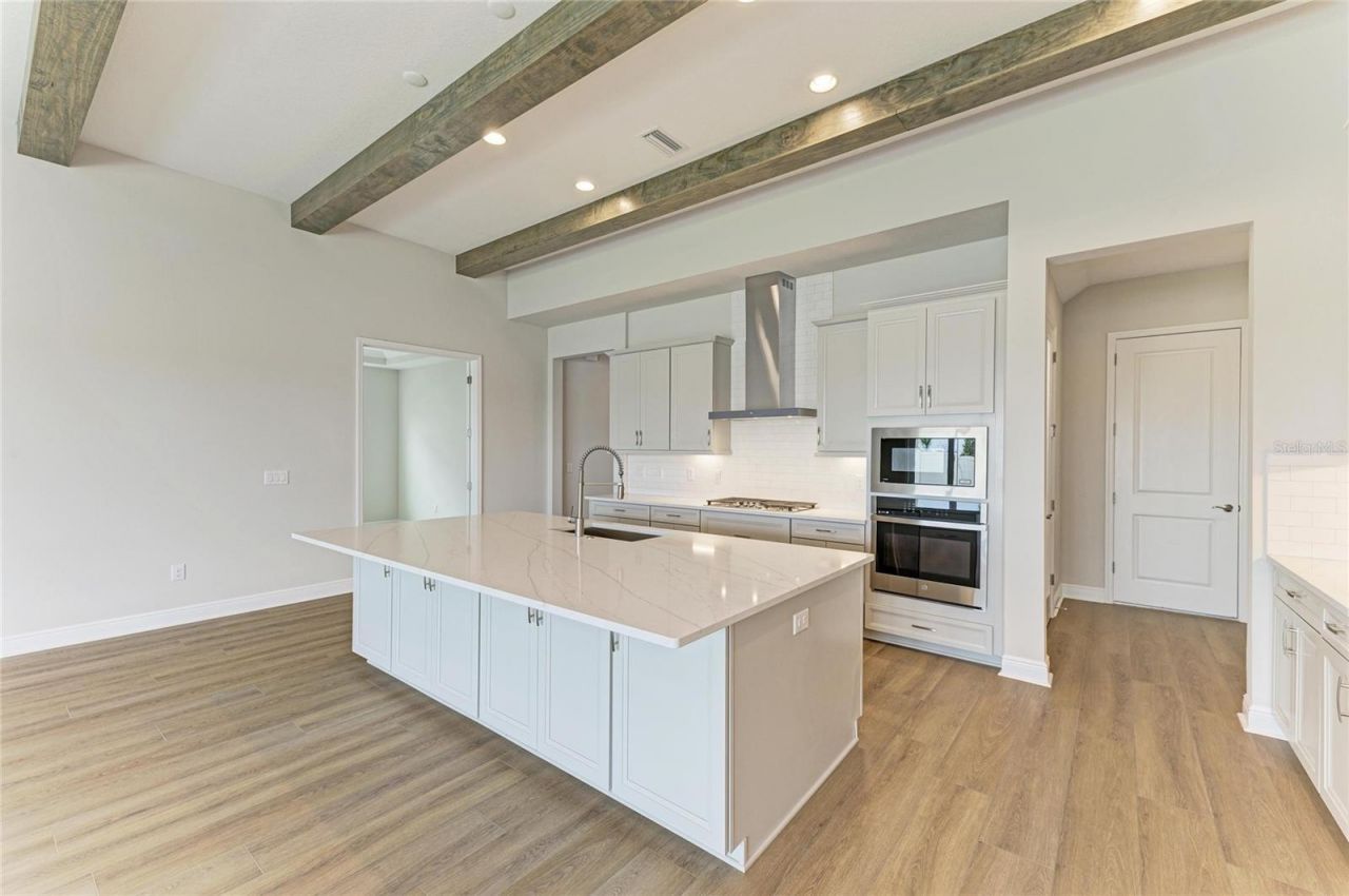 10904 Spring Sapling Circle, Parrish, FL 34219 Photo