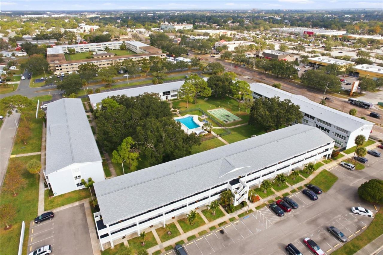 7770 Dr Martin Luther King Jr Street N, Unit 201, Saint Petersburg, FL 33716 Photo