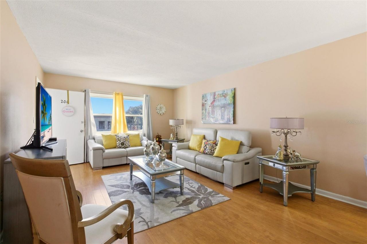 7770 Dr Martin Luther King Jr Street N, Unit 201, Saint Petersburg, FL 33716 Photo