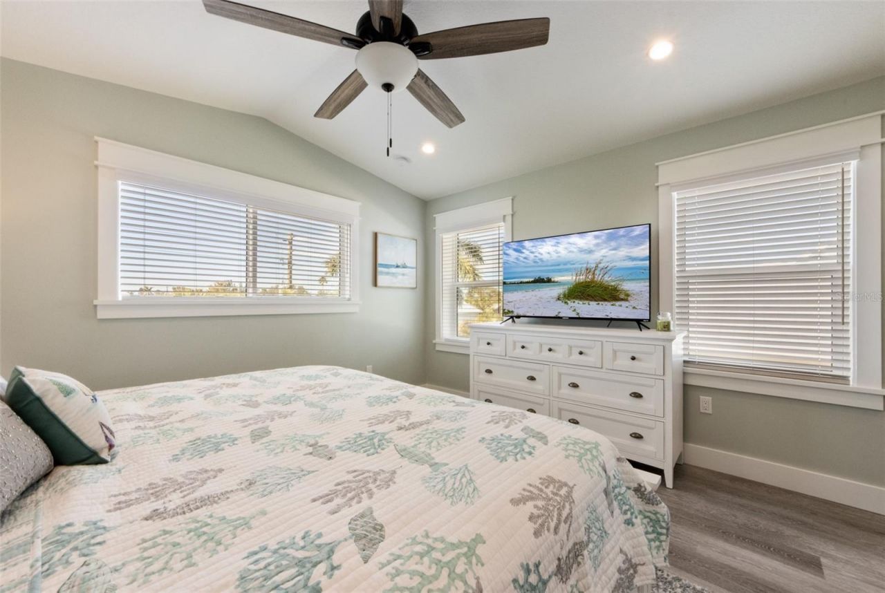 510 Magnolia Avenue, Anna Maria, FL 34216 Photo