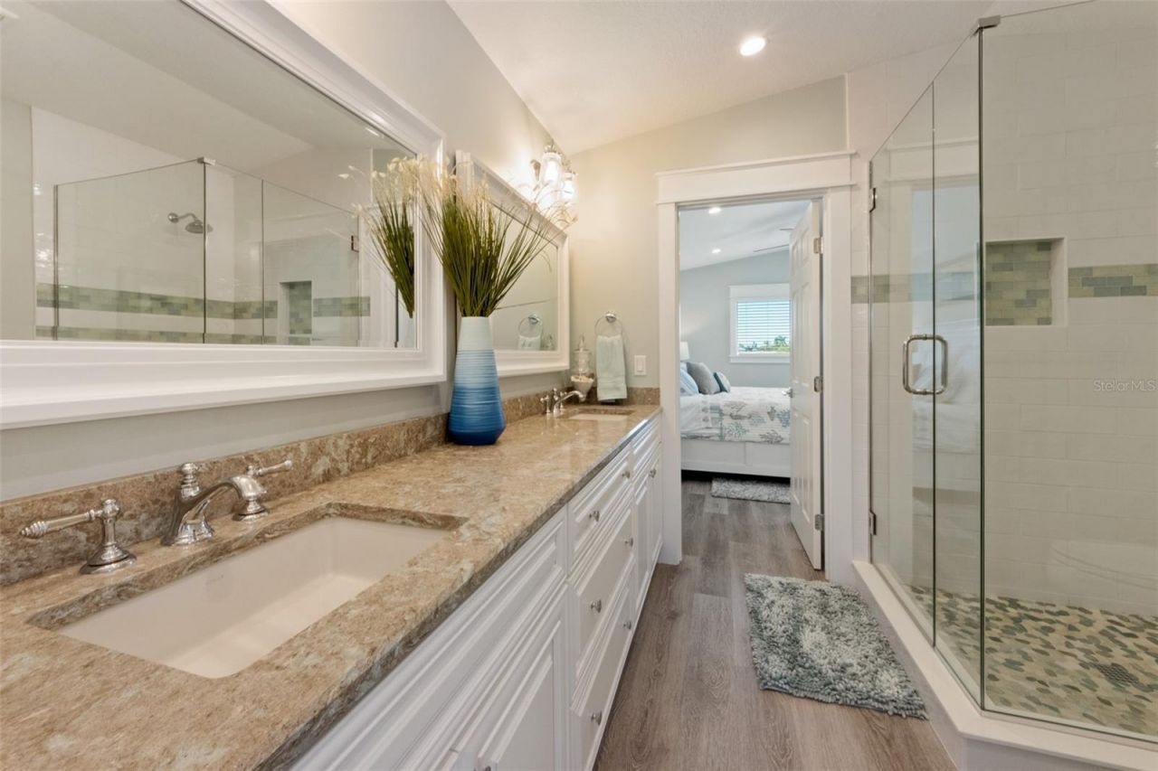 510 Magnolia Avenue, Anna Maria, FL 34216 Photo
