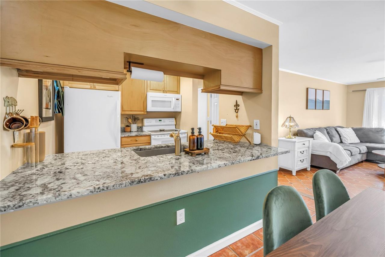 3269 Beneva Road, Unit 102, Sarasota, FL 34232 Photo