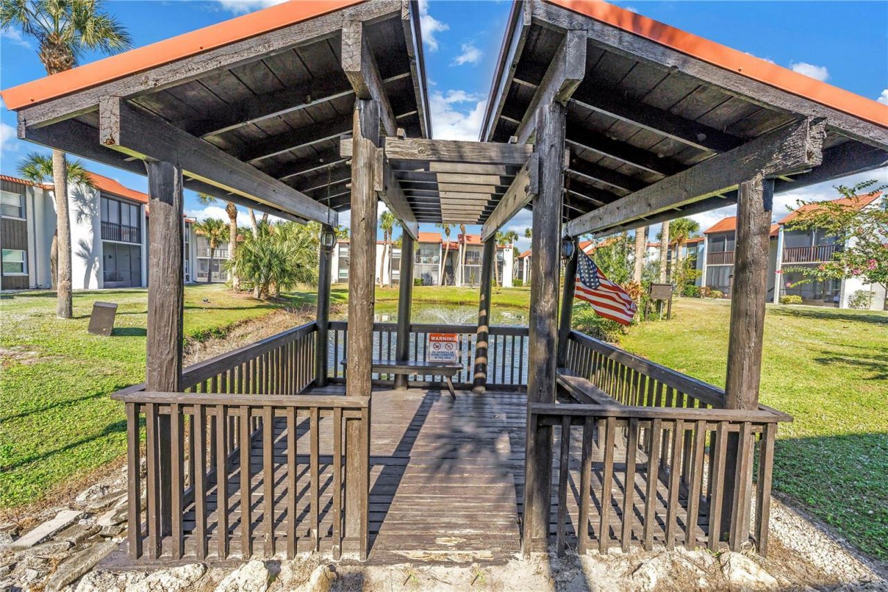 3269 Beneva Road, Unit 102, Sarasota, FL 34232 Photo