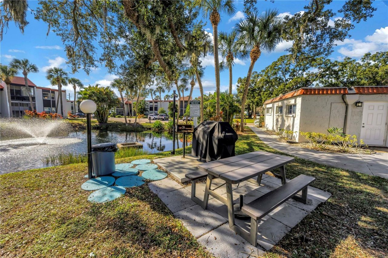 3269 Beneva Road, Unit 102, Sarasota, FL 34232 Photo