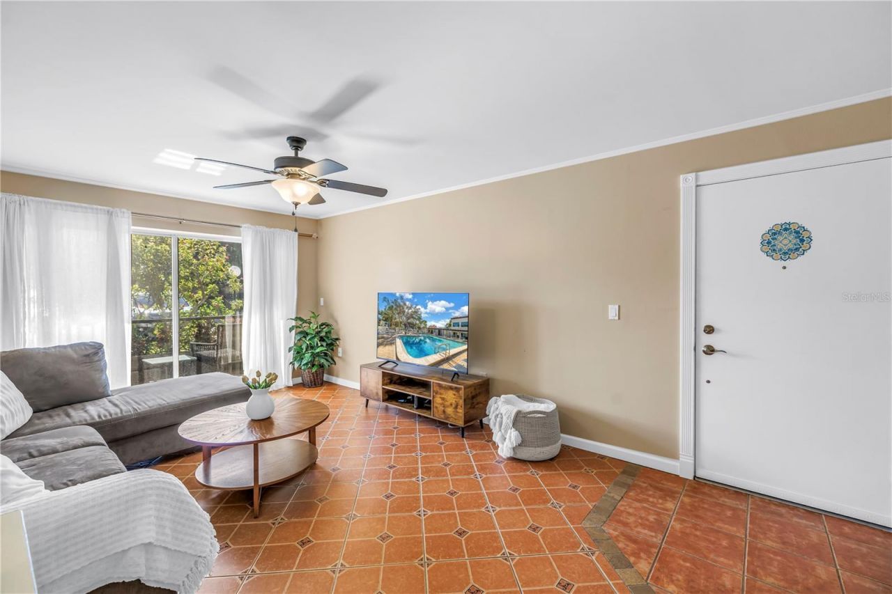 3269 Beneva Road, Unit 102, Sarasota, FL 34232 Photo