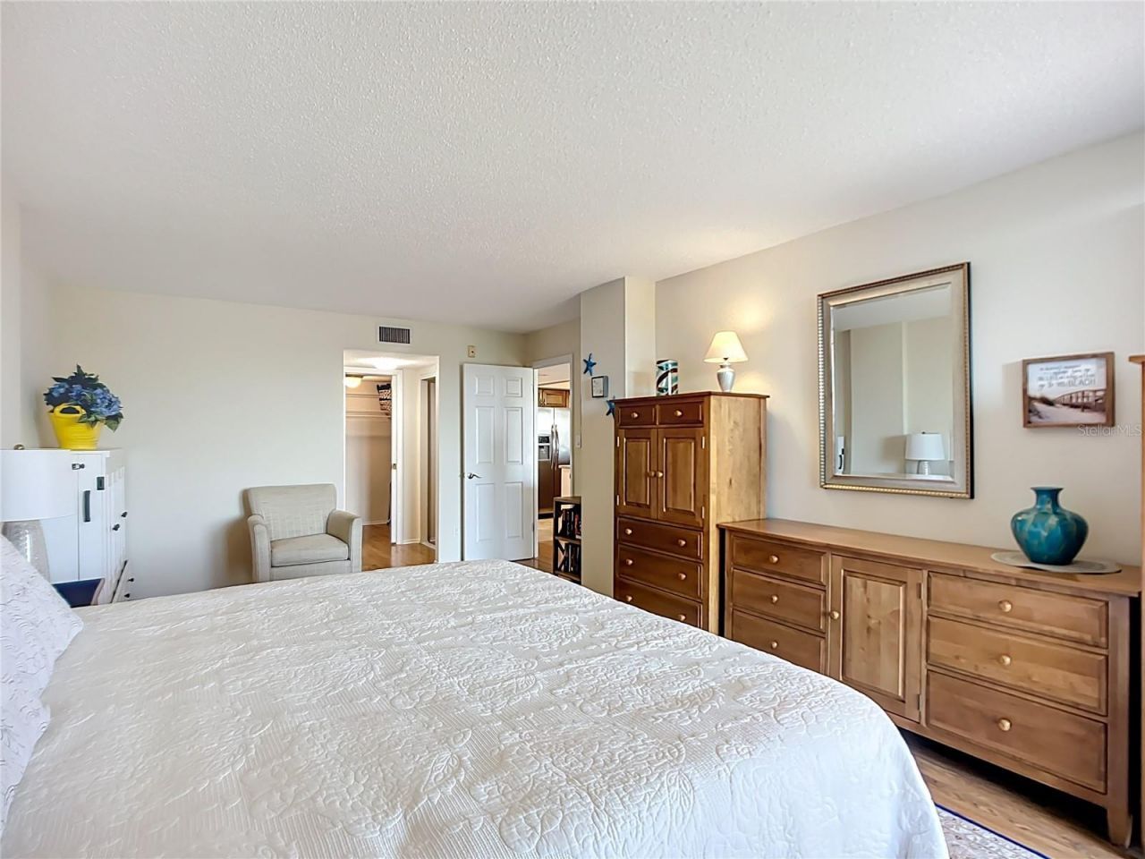 6415 Midnight Pass Road, Unit 306, Sarasota, FL 34242 Photo
