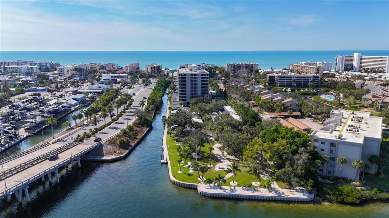 6415 Midnight Pass Road, Unit 306, Sarasota, FL 34242 Photo
