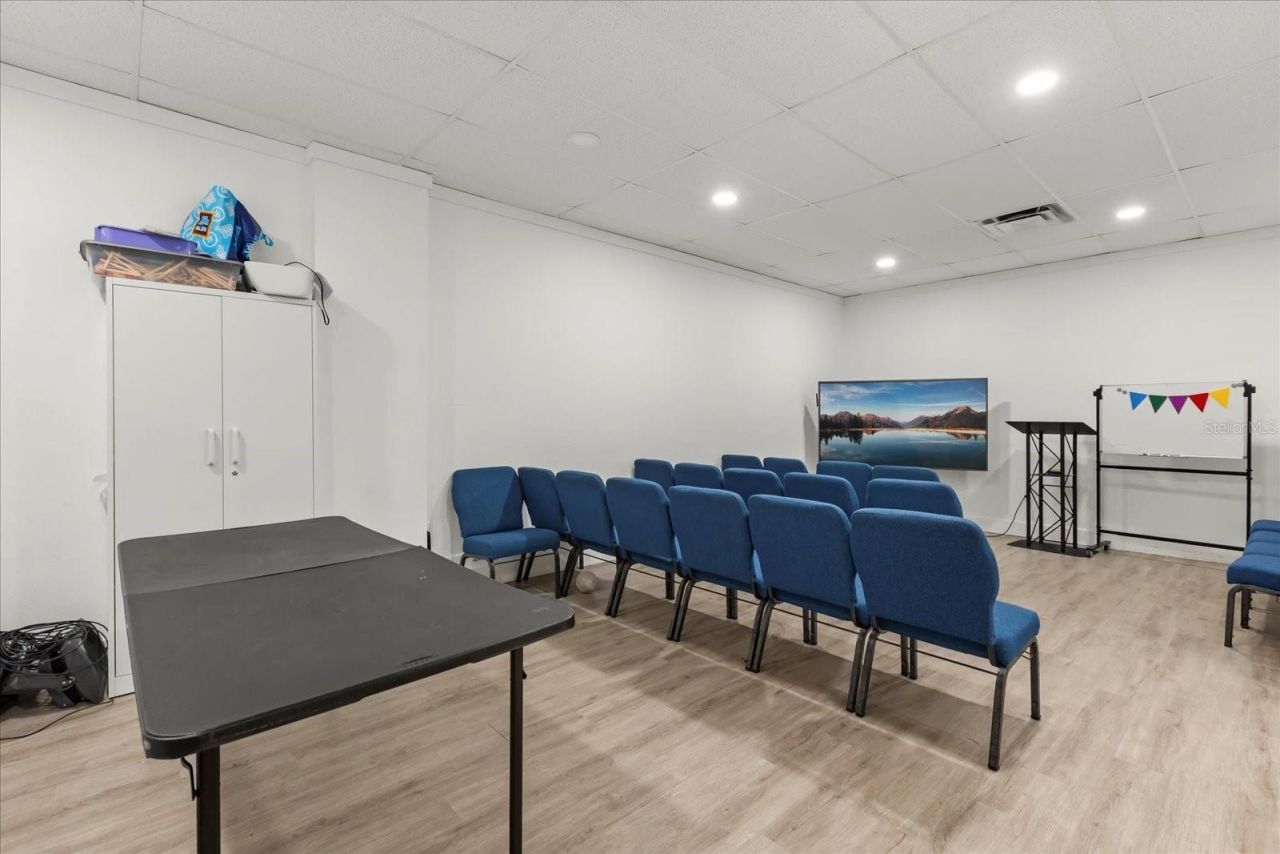 1046 Plaza Drive, Unit D & E & F, Kissimmee, FL 34743 Photo