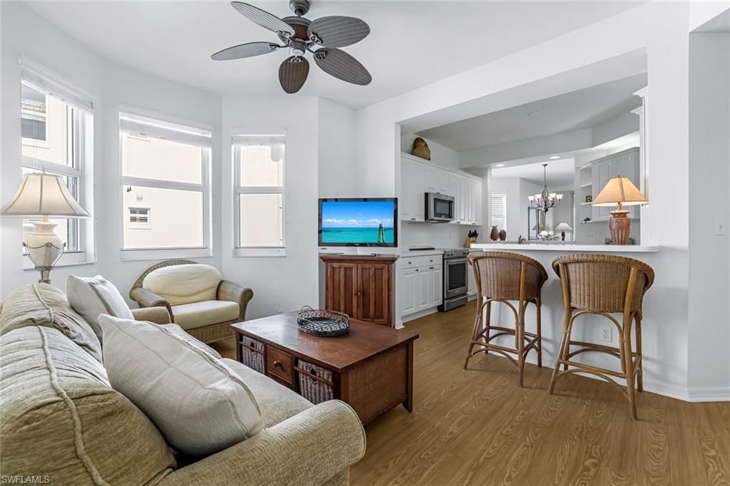 410 Flagship Dr, Unit 1101, Naples, FL 34108 Photo